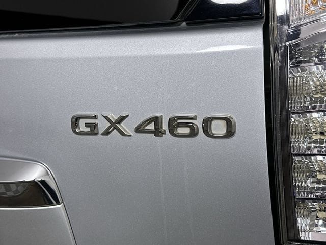 Used 2019 Lexus GX 460 Premium w/ Premium Package AWD/4WD image 32