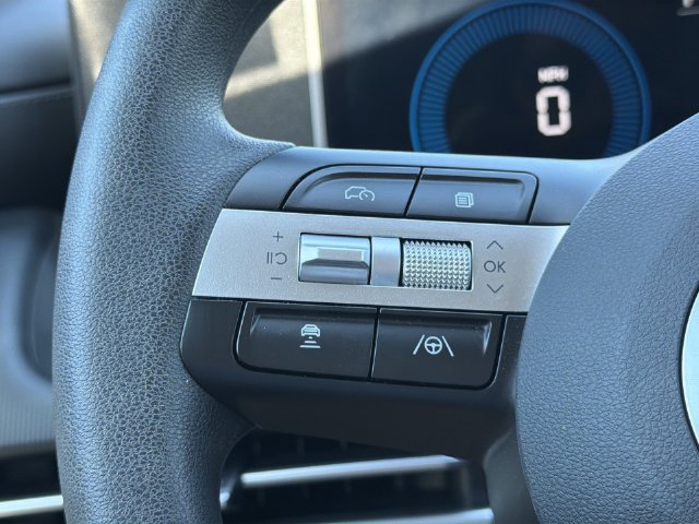 Used 2025 Hyundai Tucson SEL FWD image 28