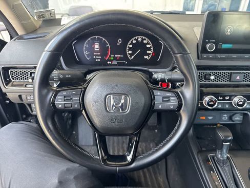 Used 2023 Honda Civic EX image 10