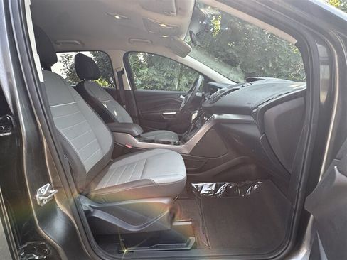 Used 2015 Ford Escape SE AWD/4WD image 13