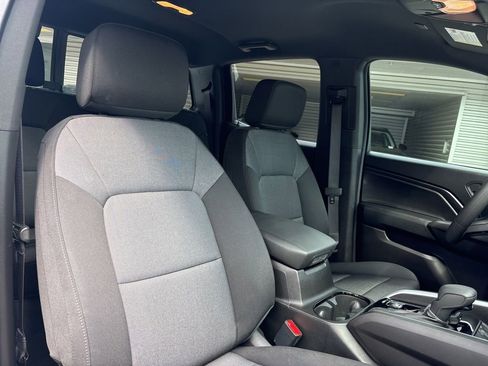 Used 2026 Chevrolet Colorado W/T w/ WT Custom Package image 16