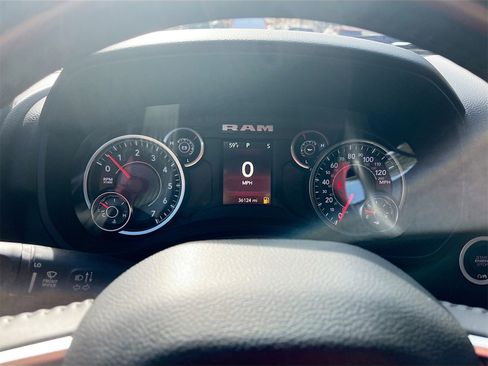 Used 2023 RAM 1500 Big Horn image 12