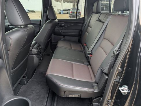 Certified 2024 Honda Ridgeline Black Edition image 35