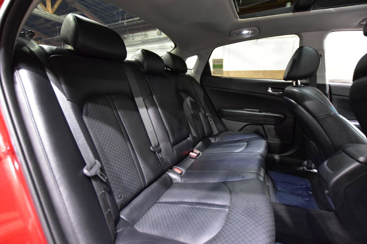 Used 2020 Kia Optima SE FWD image 35