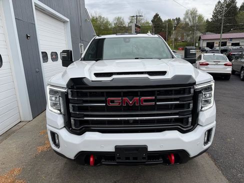Used 2023 GMC Sierra 2500 AT4 w/ AT4 Preferred Package AWD/4WD image 2