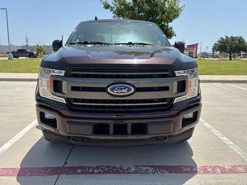 Used 2019 Ford F150 XLT w/ Equipment Group 302A Luxury AWD/4WD image 2