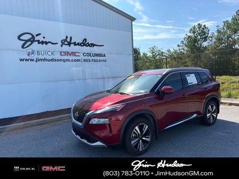 Used 2023 Nissan Rogue Platinum FWD image 1