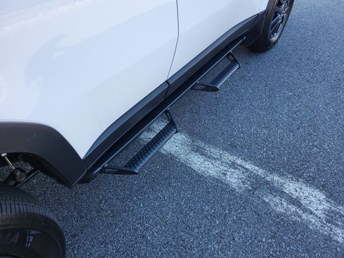 Used 2024 Toyota Land Cruiser 1958 image 7