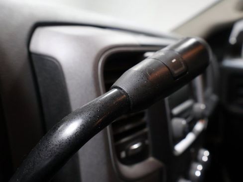 Used 2018 RAM 2500 Tradesman w/ Chrome Appearance Group image 38