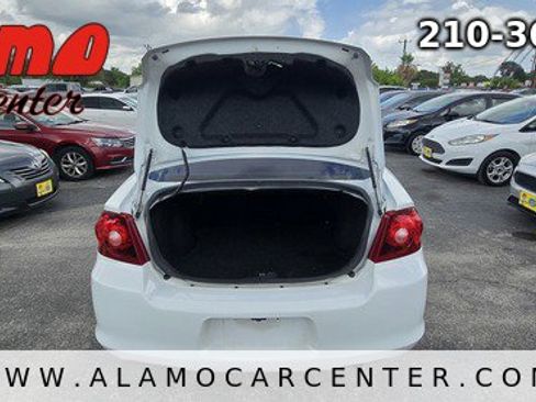 Used 2013 Dodge Avenger SE FWD image 23