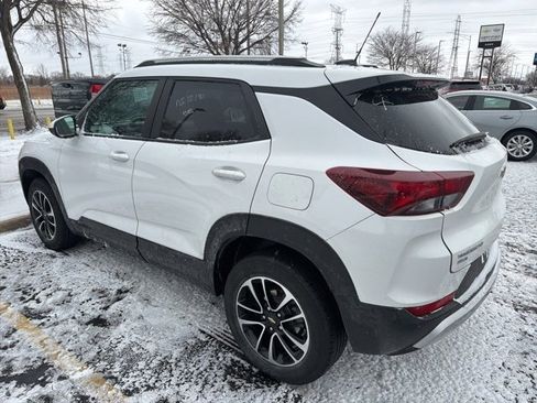 Used 2025 Chevrolet TrailBlazer LT image 6