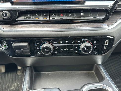 Used 2023 Chevrolet Silverado 1500 LTZ image 28