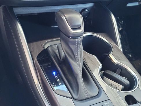 Used 2022 Toyota Highlander Platinum image 25