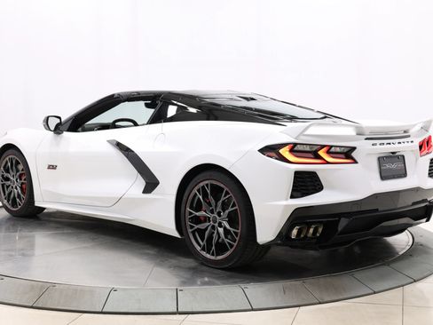 Used 2023 Chevrolet Corvette Stingray Premium Cpe w/ Z51 Performance Package RWD image 58