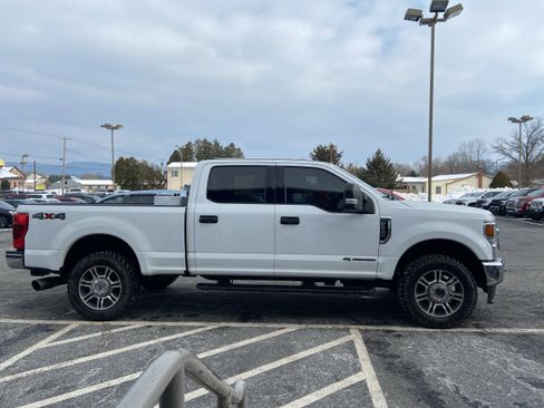 Used 2020 Ford F250 XLT image 7