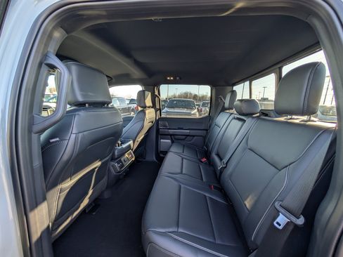 New 2025 Ford F150 Lariat w/ Equipment Group 501A Mid image 10