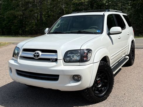 Used 2006 Toyota Sequoia Limited AWD/4WD image 42