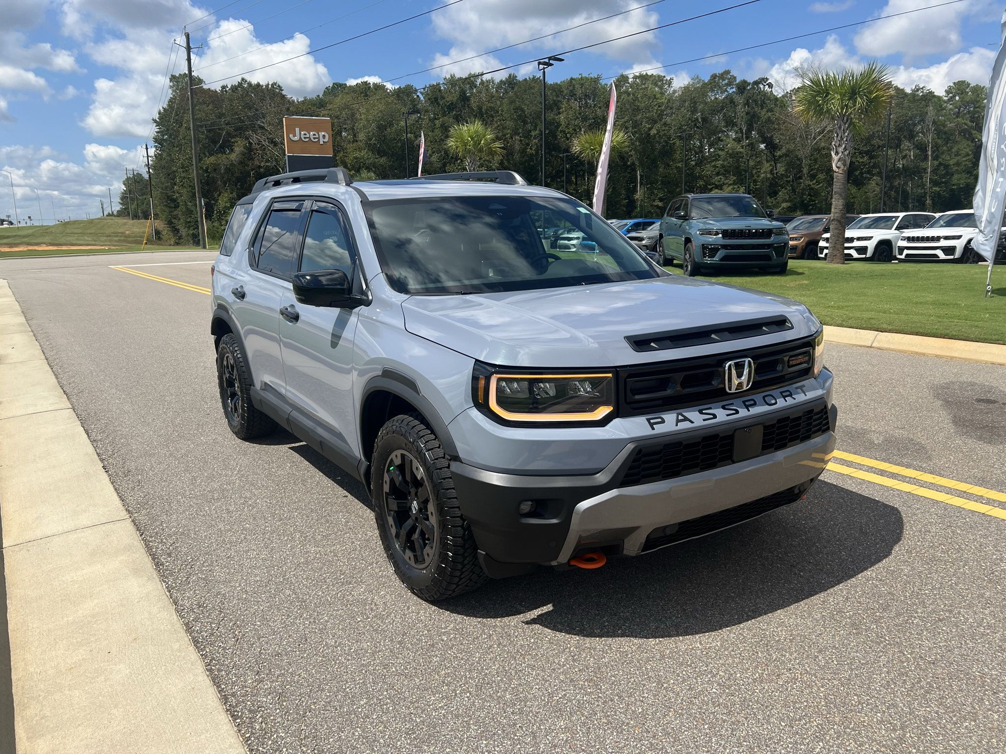 Used 2026 Honda Passport TrailSport Elite image 1