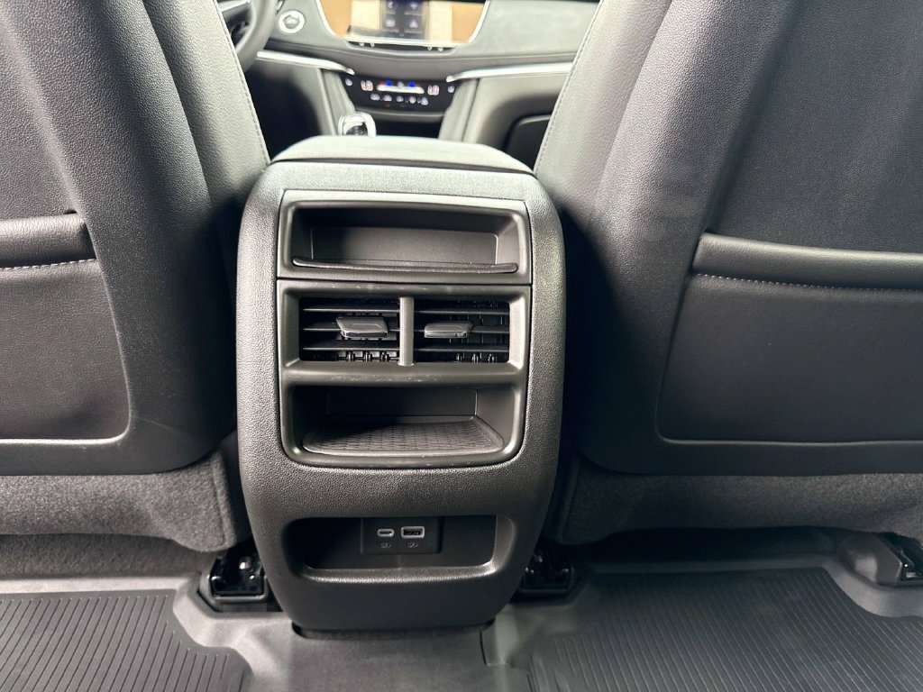 New 2026 Cadillac XT5 Luxury w/ LPO, Floor Liner Package FWD image 17