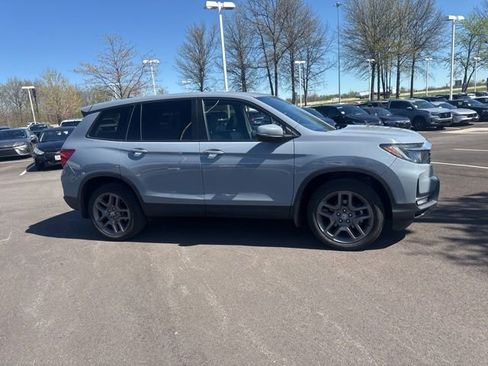 Used 2023 Honda Passport EX-L image 8