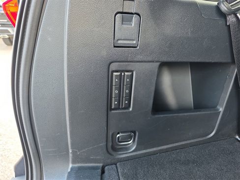 Used 2023 Lincoln Navigator Reserve image 40