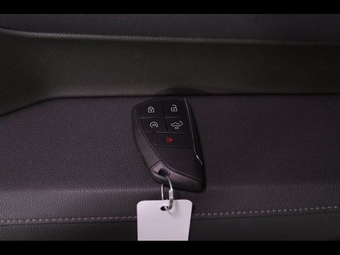 Used 2025 Chevrolet Silverado 1500 LT Trail Boss w/ Dark Appearance Package AWD/4WD image 7