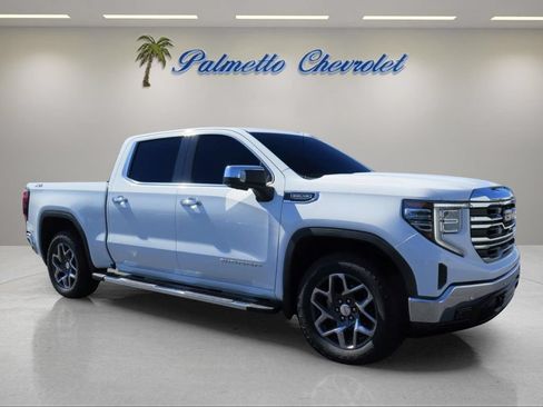 Used 2025 GMC Sierra 1500 SLT w/ SLT Premium Plus Package AWD/4WD image 1
