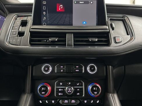 Used 2024 GMC Yukon AT4 w/ Technology Package AWD/4WD image 24