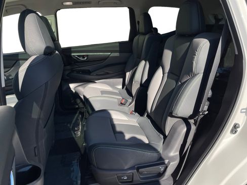 Certified 2025 Subaru Ascent Onyx Edition image 17