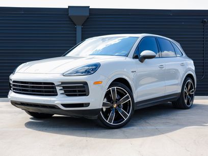 Used 2022 Porsche Cayenne Platinum Edition