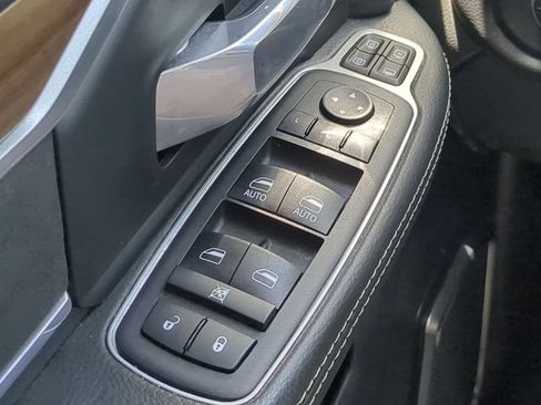 Used 2024 RAM 2500 Laramie w/ Safety Group AWD/4WD image 30