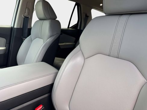 Used 2025 Honda Pilot EX-L image 22