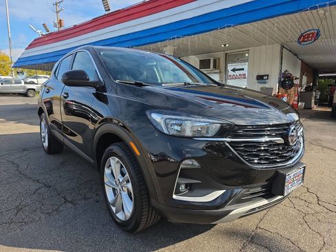 Used 2022 Buick Encore GX Preferred w/ Cold Weather Comfort Package image 5