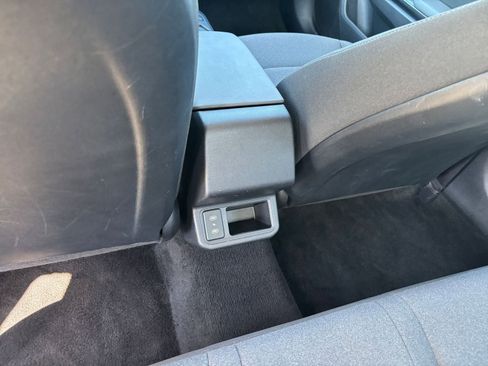 Used 2025 Kia K4 LXS image 24