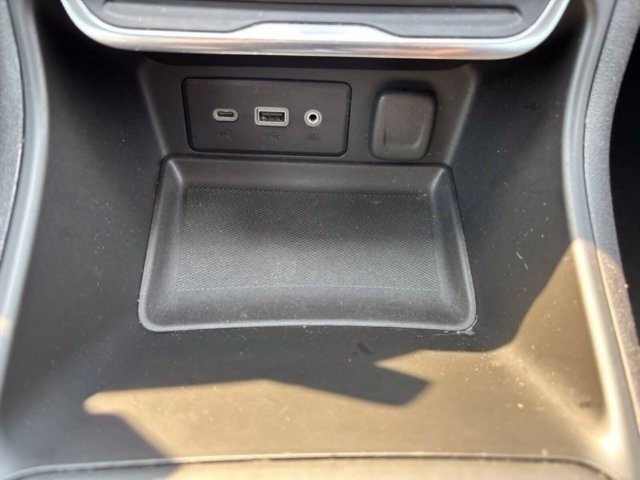 Used 2018 GMC Terrain SLE AWD/4WD image 23