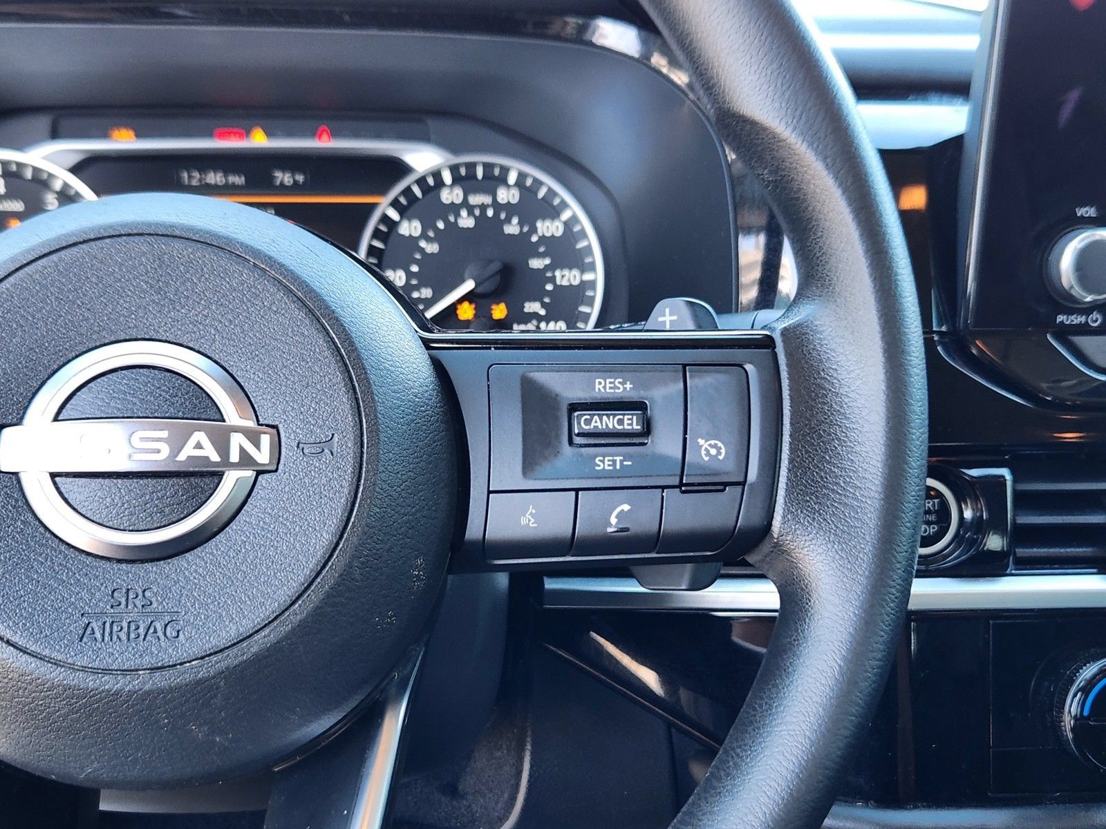 Used 2022 Nissan Pathfinder S AWD/4WD image 17