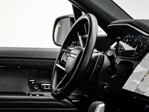 Used 2025 Land Rover Range Rover Sport Dynamic SE image 45