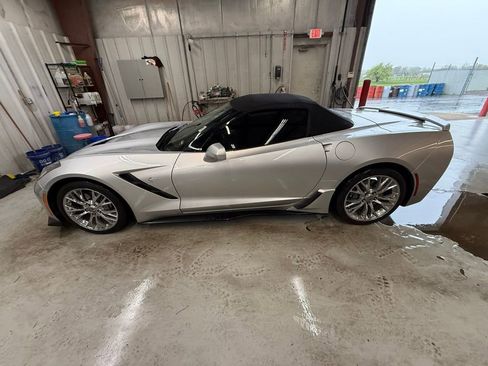 Used 2014 Chevrolet Corvette Stingray Convertible w/ 2LT Preferred Equipment Group RWD image 4