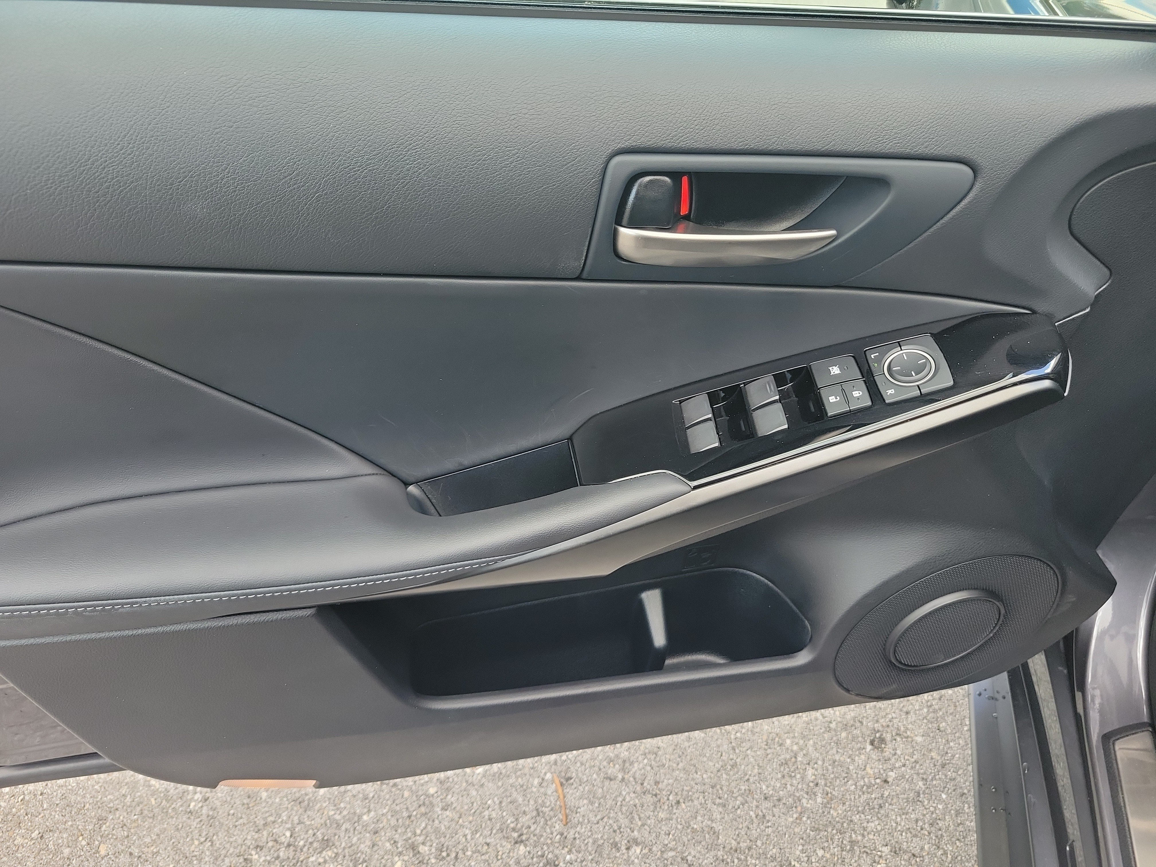 Used 2024 Lexus IS 300 w/ Comfort Package RWD image 18