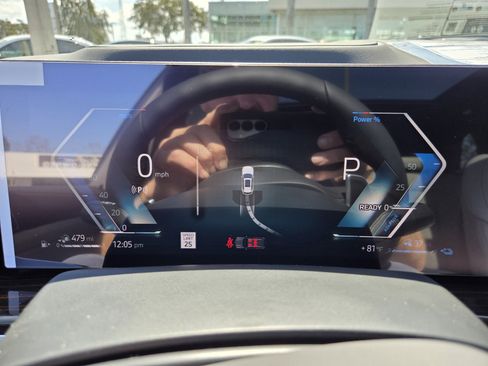 New 2026 BMW X5 xDrive50e w/ M Sport Package image 31