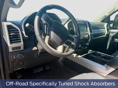 Used 2020 Ford F350 Lariat w/ Lariat Ultimate Package image 14