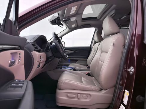 Used 2020 Honda Pilot Elite image 18