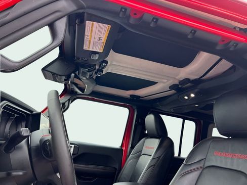 Used 2024 Jeep Wrangler Unlimited Rubicon image 9