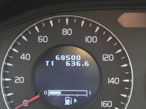 Used 2010 Volvo XC60 3.2 image 42