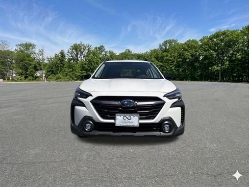 Used 2025 Subaru Outback Premium w/ Popular Package #1A AWD/4WD image 3