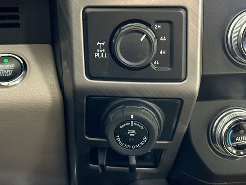 Used 2019 Ford F150 Limited w/ Trailer Tow Package image 29