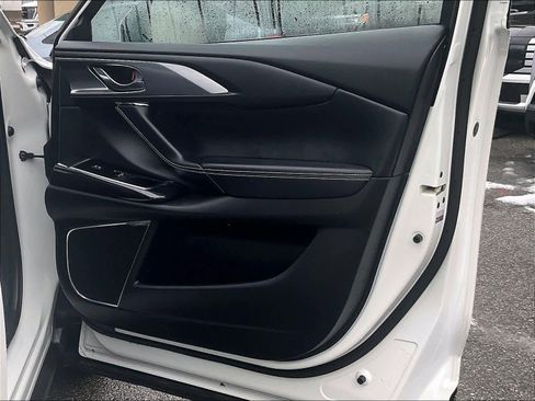 Used 2023 MAZDA CX-9 Grand Touring image 12