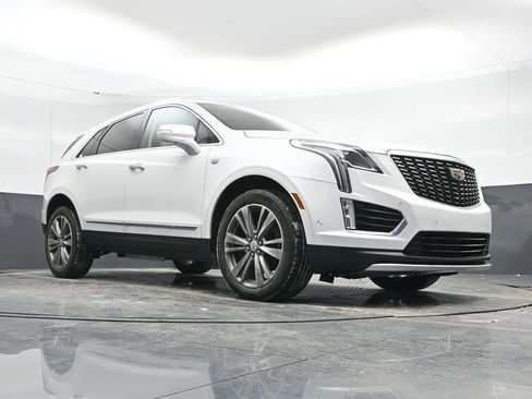 Used 2022 Cadillac XT5 Premium Luxury w/ Technology Package image 47