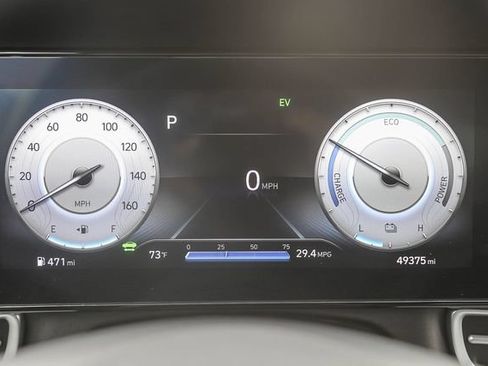 Used 2023 Hyundai Elantra Limited FWD image 25