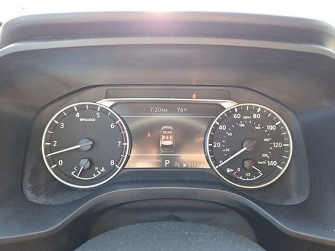 Used 2024 Nissan Rogue S FWD image 22